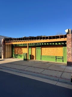 /international/us/10129-bank-ave-exmore-va-110108221666/