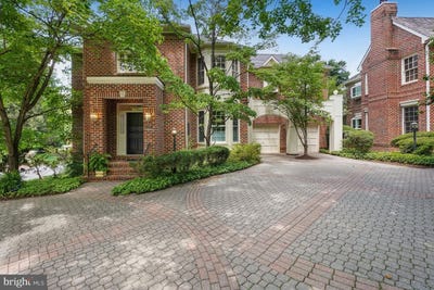 /international/us/9209-town-gate-ln-bethesda-md-110108908947/