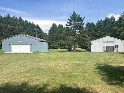 /international/us/21900-50th-avenue-barryton-mi-110100941975/
