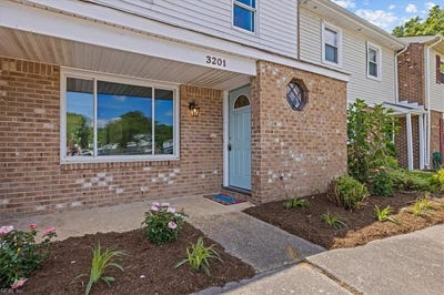 /international/us/3201-chesterton-court-virginia-beach-va-110107929285/