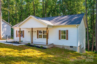 /international/us/1452-w-7th-street-newton-nc-110101319054/?lang=zh-cn
