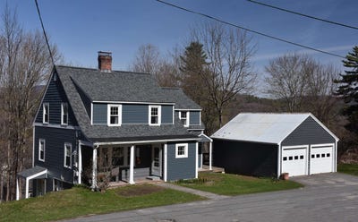 /international/us/79-hill-street-northfield-vt-110107664889/