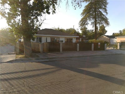 /international/us/1364-bell-street-san-bernardino-ca-110108734535/