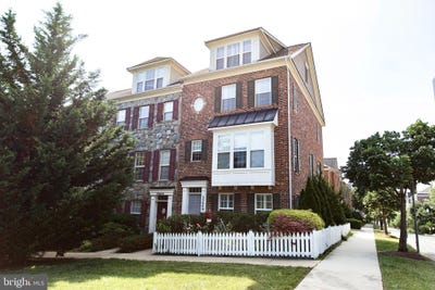 /international/us/23646-overlook-park-drive-clarksburg-md-110100819607/