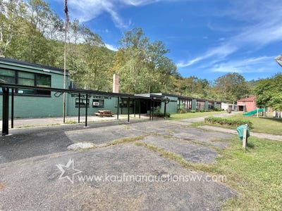 /international/us/32800-wv-152-dunlow-wv-110120418612/