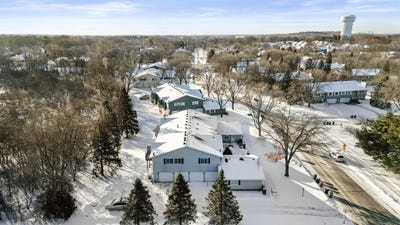 /international/us/5998-fernwood-street-shoreview-mn-110105398837/