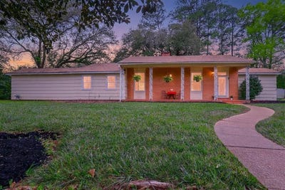/international/us/615-n-reid-street-woodville-tx-110106348932/