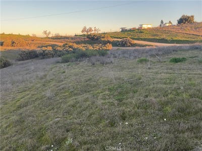 /international/us/13-sunburst-paso-robles-ca-110105063677/