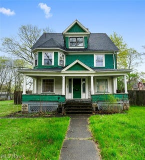 /international/us/1345-ohio-avenue-youngstown-oh-110107384763/