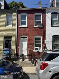 /international/us/502-1-2-woodward-street-lancaster-pa-110110233893/