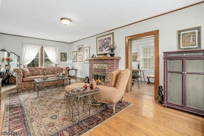 /international/us/119-lamberts-mill-rd-westfield-town-nj-110093439621/