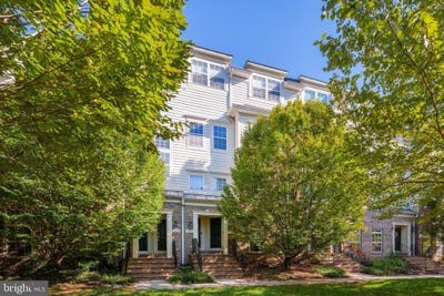 /international/us/7094-little-thames-drive-gainesville-va-110120721407/