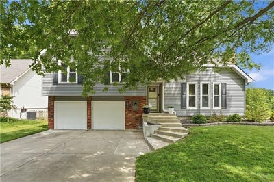 /international/us/1012-s-winterbrooke-drive-olathe-ks-110110375409/