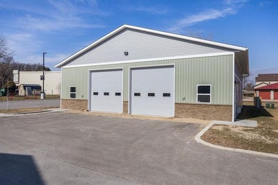 /international/us/6580-lake-road-windsor-wi-110106024096/