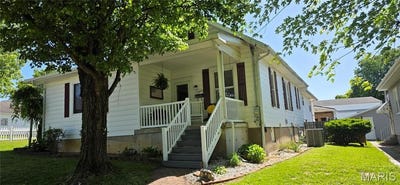 /international/us/209-knapp-avenue-chester-il-110108075980/