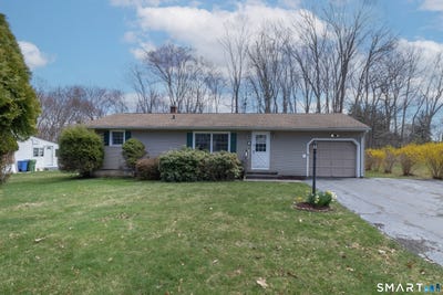 /international/us/14-ridgefield-road-wallingford-ct-110107154886/