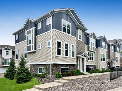 /international/us/2278-polar-way-north-saint-paul-mn-110105222108/