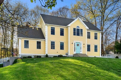 /international/us/270-morgan-rd-northbridge-ma-110107830870/