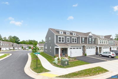 /international/us/1630-koch-ct-charlottesville-va-110108279489/
