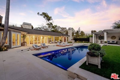 /international/us/1037-maroney-ln-pacific-palisades-ca-110119644499/