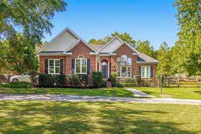 /international/us/111-plantation-ct-abbeville-sc-110119984931/