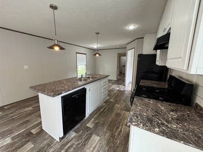 /international/us/242-wallingford-drive-hampton-ga-110107965152/