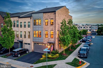 /international/us/42355-piper-creek-ashburn-va-110110055980/
