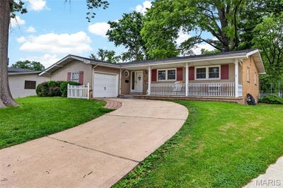 /international/us/8-lila-lane-florissant-mn-110108480144/