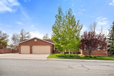 /international/us/308-s-2050-w-cedar-city-ut-110107801382/