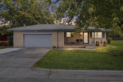 /international/us/1225-s-russell-street-skiatook-ok-110108397152/