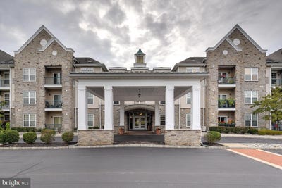 /international/us/100-middlesex-boulevard-plainsboro-nj-110107075177/