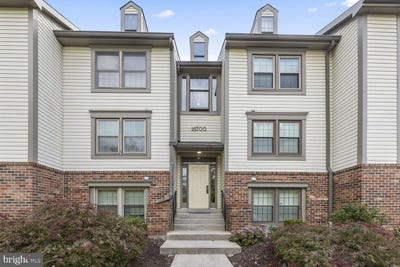 /international/us/18700-caledonia-court-germantown-md-110120060708/