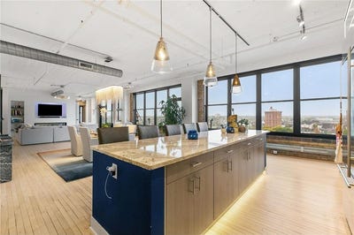 /international/us/290-market-street-minneapolis-mn-110107818540/
