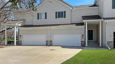 /international/us/885-kimberly-lane-chanhassen-mn-110107513741/