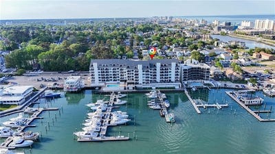 /international/us/500-winston-salem-avenue-virginia-beach-va-110120802858/