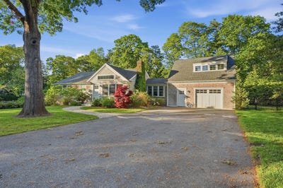 /international/us/26-hi-ona-hill-road-centerville-ma-110108494018/