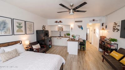/international/us/311-w-ashley-street-jacksonville-fl-110108571568/