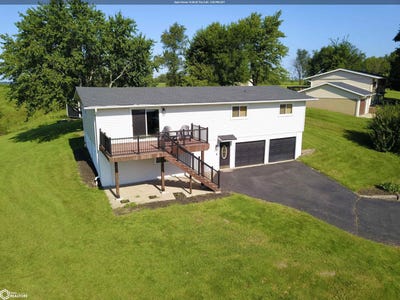 /international/us/21-eagle-drive-oakland-acres-ia-110108334254/