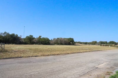 /international/us/kelly-lane-san-saba-tx-110103262545/