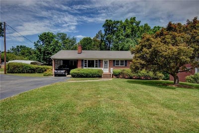 /international/us/2012-richardson-drive-reidsville-nc-110108467512/
