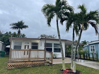 /international/us/8580-sw-23rd-place-davie-fl-110108978131/