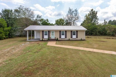 /international/us/107-woodland-drive-talladega-al-110110341999/
