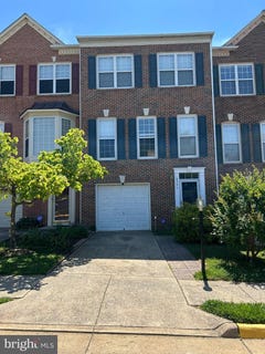 /international/us/6391-hawk-view-lane-alexandria-va-110108140196/