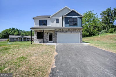 /international/us/695-karvois-court-chambersburg-pa-110108480612/