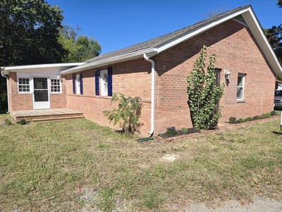 /international/us/1734-anderson-hwy-cumberland-va-110120460691/
