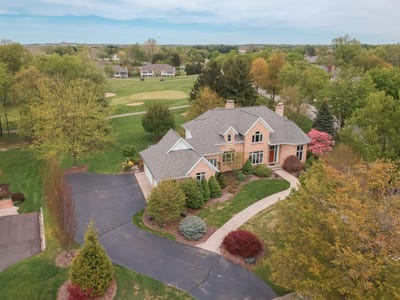 /international/us/2699-railside-court-sw-byron-center-mi-110107881955/