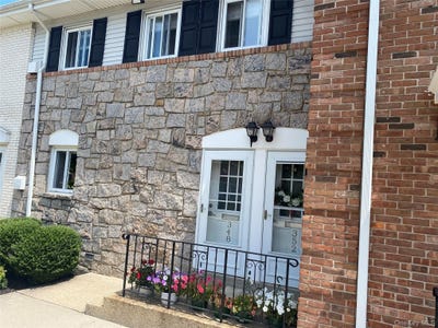 /international/us/348-dawson-lane-jericho-ny-110107817839/
