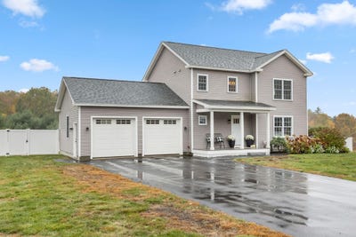 /international/us/279-highland-cliff-road-windham-me-110120667727/