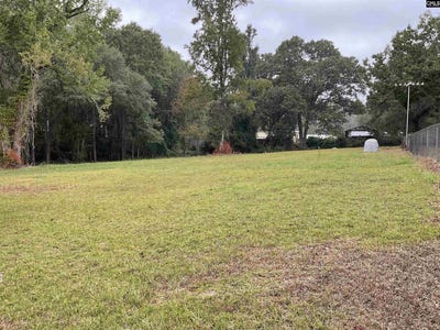 /international/us/1015-b-elgin-estates-drive-elgin-sc-110107244717/
