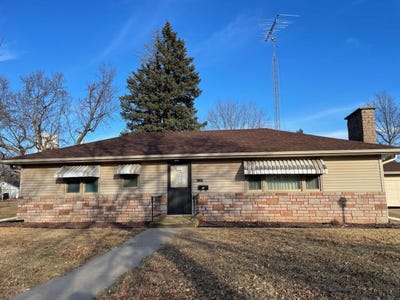/international/us/1409-bryant-ave-creighton-ne-110106074941/